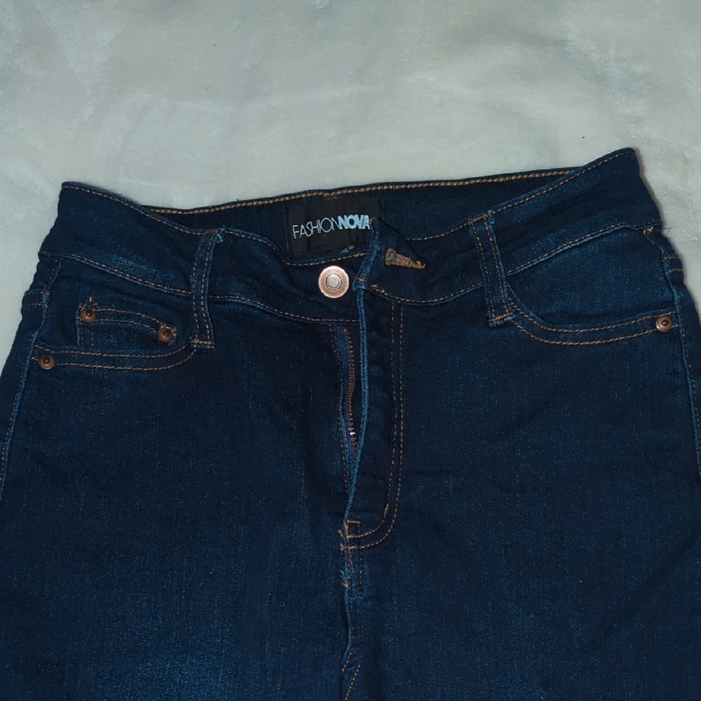 Fashion Nova Women's High Rise Dark Blue Jeans